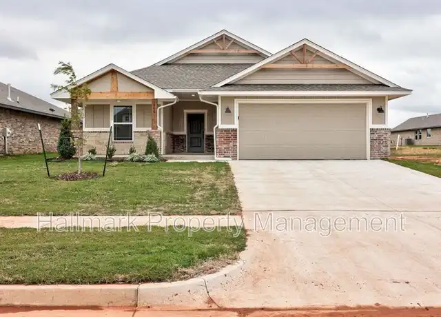 Property at 560 Hackberry Ln, Washington, OK, 73093, 3 beds, 2 baths, [object Object]
