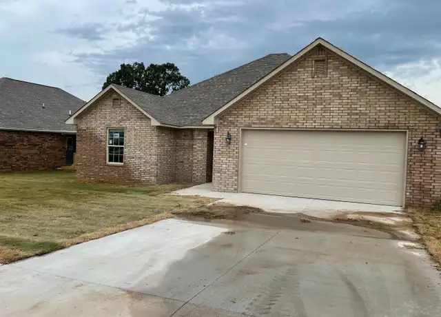 Property at 909 Rachel St, Gentry, AR, 72734, 3 beds, 2 baths, [object Object]