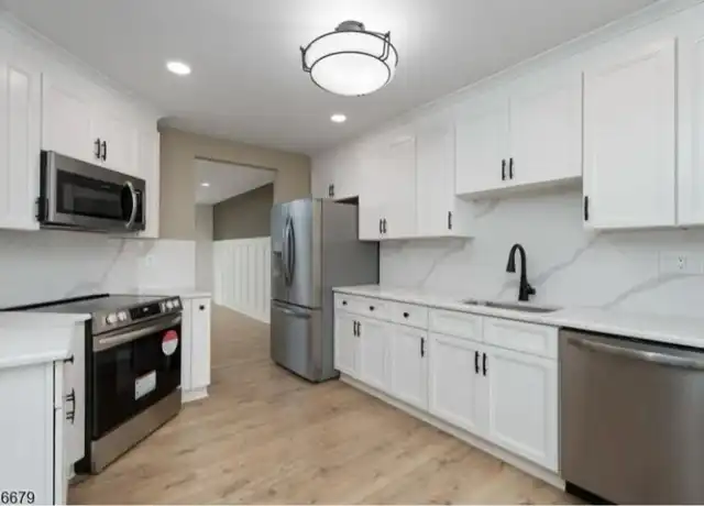 Property at 86 Longacre Ct, Hillsborough, NJ, 08844, 2 beds, 2.5 baths, [object Object]