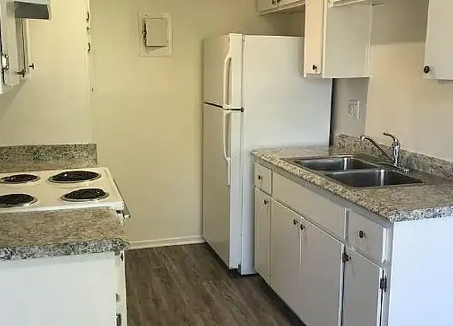 Photo of 121 N Western Ave, Santa Maria, CA 93458