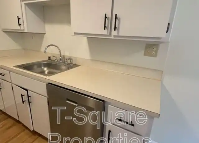 Property at 5804 Highway Pl Unit 1, Everett, WA, 98203, 1 bed, 1 bath, [object Object]