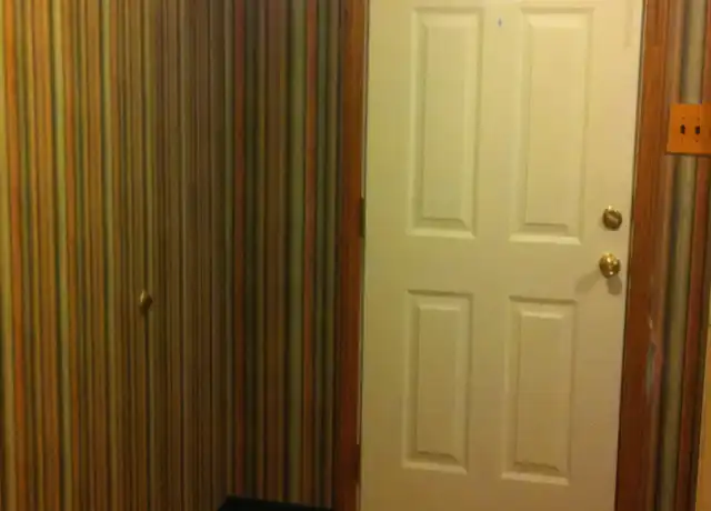 Property at 934 Wood St Unit 3, Latrobe, PA, 15650, 3 beds, 1 bath, [object Object]