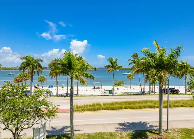 Property at 35 Harbour Isle Dr W #302, Fort Pierce, FL, 34949, 2 beds, 2 baths, [object Object]