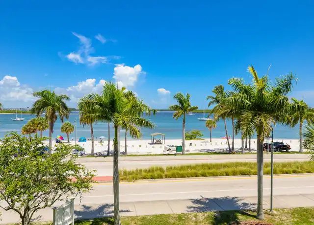 Property at 35 Harbour Isle Dr W #302, Fort Pierce, FL, 34949, 2 beds, 2 baths, [object Object]