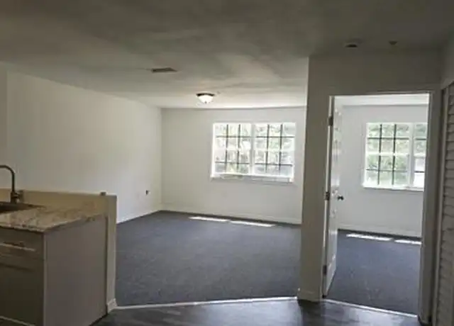 Property at 612 N 11th St Unit 202, Immokalee, FL, 34142, 1 bed, 1 bath, [object Object]