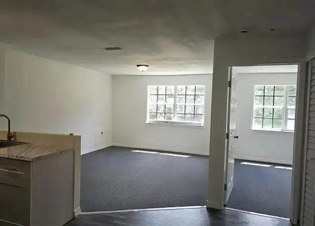 Property at 612 N 11th St Unit 202, Immokalee, FL, 34142, 1 bed, 1 bath, [object Object]