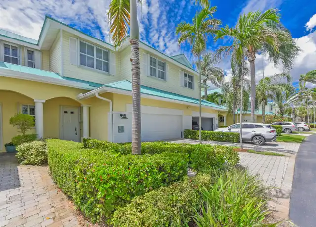 Property at 142 Barefoot Cv, Hypoluxo, FL, 33462, 3 beds, 2.5 baths, [object Object]