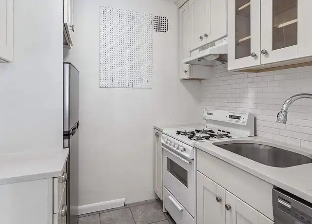 Property at 131 W 85th St Unit 4C, New York, NY, 10024, 1 bed, 1 bath, [object Object]
