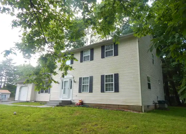 Property at 111 Lilac Dr, East Stroudsburg, PA, 18301, 4 beds, 2.5 baths, [object Object]