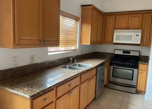 Property at 8425 Burnet Ave #4, North Hills, CA, 91343, 4 beds, 3 baths, [object Object]