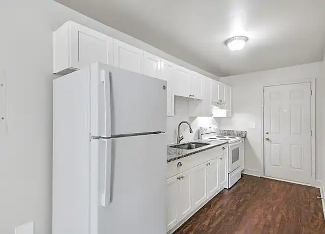 Property at Azul Door Apartments - 969 Forest Ave, Forest Park, GA, 30297, 1 bed, 1 bath, [object Object]