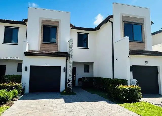 Property at 545 NE 206th Ln, Miami, FL, 33179, 3 beds, 2.5 baths, [object Object]