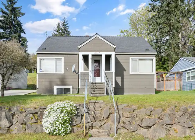 Property at 10827 10th Ave SW, Seattle, WA, 98146, 3 beds, 2 baths, [object Object]