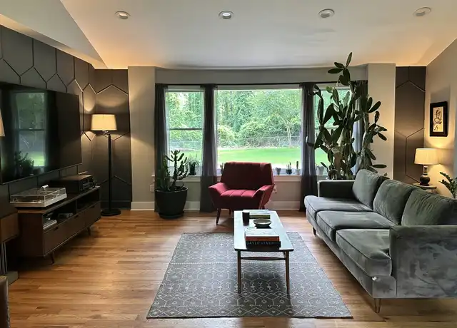 Property at 2562 Miriam Ln, Decatur, GA, 30032, 3 beds, 2.5 baths, [object Object]