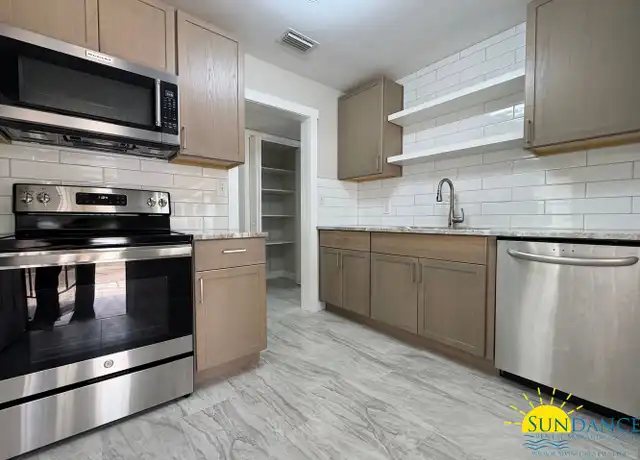 Property at 106 London Ave NW, Fort Walton Beach, FL, 32548, 3 beds, 2 baths, [object Object]