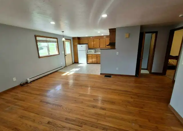 Property at 46 Glenn St Unit 1, Three Rivers, MA, 01080, 2 beds, 1 bath, [object Object]