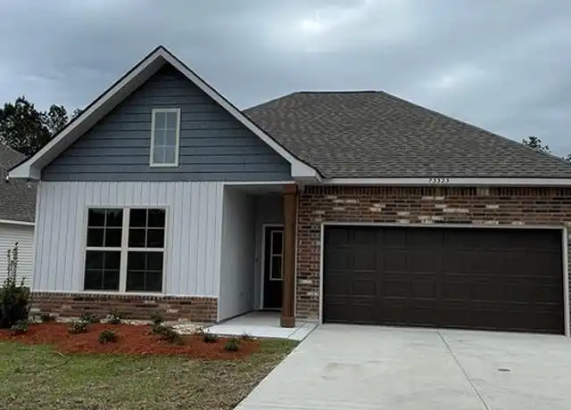 Property at 73323 Forest Creek Dr, Covington, LA, 70433, 4 beds, 2.5 baths, [object Object]