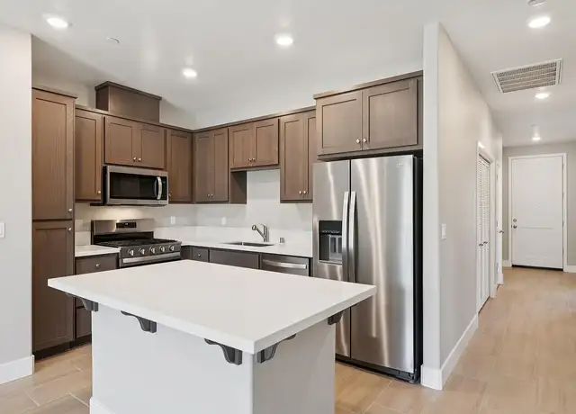 Photo of 343 Moon River Pl, Vacaville, CA 95687