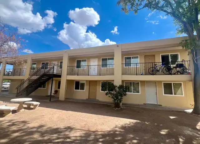 Property at 911 Alvarado Dr SE Unit 6, Albuquerque, NM, 87108, 1 bed, 1 bath, [object Object]