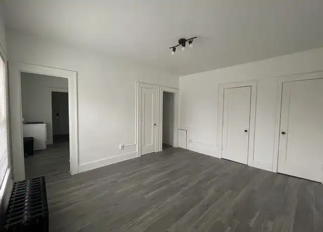 Property at 1621 9th St Unit 14, Des Moines, IA, 50314, 0 beds, 1 bath, [object Object]