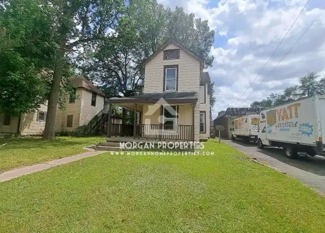 Property at 925 W 5th St Unit 2, Anderson, IN, 46016, 1 bed, 1 bath, [object Object]