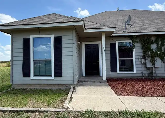Property at 129 Collett Ct, Weatherford, TX, 76088, 3 beds, 2 baths, [object Object]