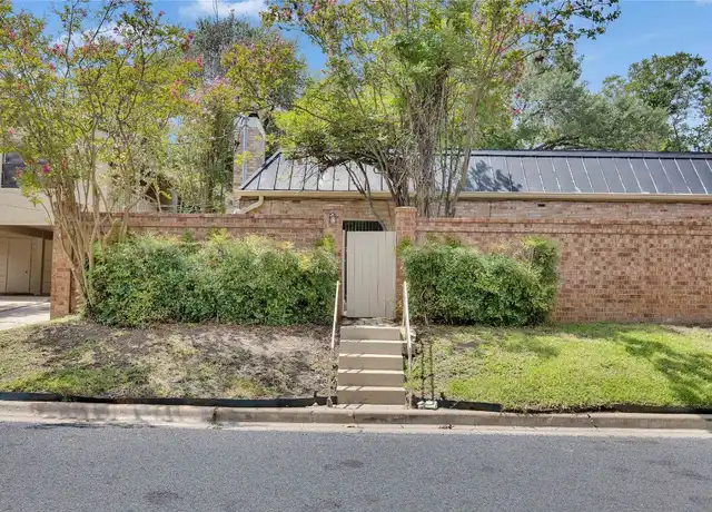 Property at 1401 W 29th St Unit B, Austin, TX, 78703, 2 beds, 2 baths, [object Object]