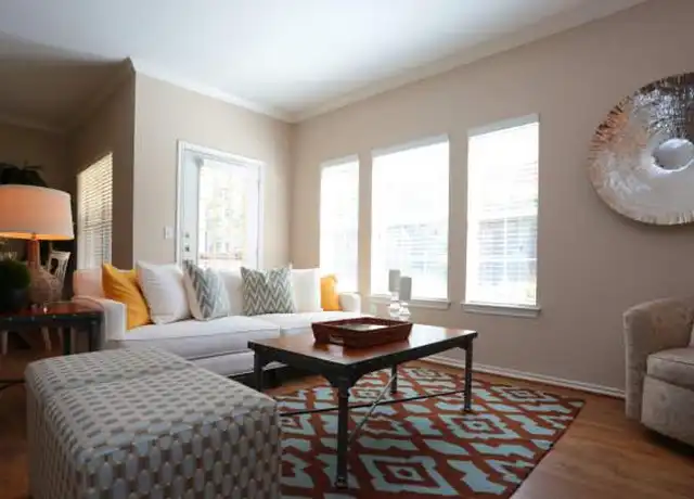 Property at 10110 Charterwood Dr, Houston, TX, 77070, 1 bed, 1 bath, [object Object]