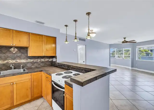 Property at 1715 NE Miami Gardens Dr #226, Miami, FL, 33179, 2 beds, 1 bath, [object Object]