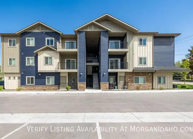 Property at 1021 S Elder St Unit 304, Nampa, ID, 83686, 3 beds, 2 baths, [object Object]