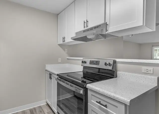 Photo of 1145 S 216th St, Des Moines, WA 98198