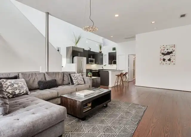 Property at 2423 Wentworth St, Houston, TX, 77004, 2 beds, 2 baths, [object Object]