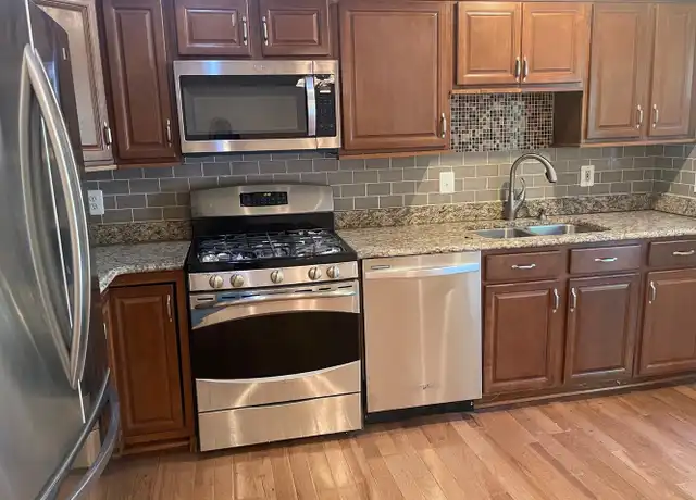 Property at 5102 Glassmanor Dr, Oxon Hill, MD, 20745, 3 beds, 1.5 baths, [object Object]