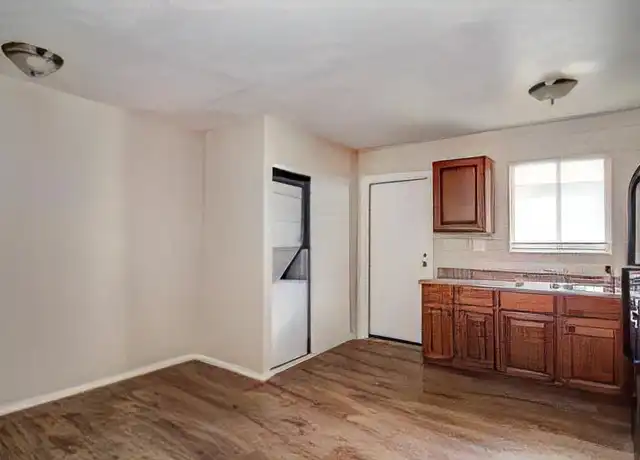 Property at 1809 N 50th St #15, Phoenix, AZ, 85008, 2 beds, 1 bath, [object Object]