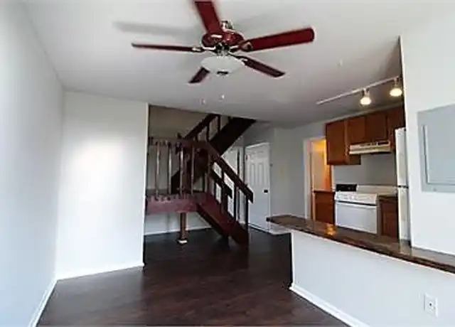 Property at 614 Armandale St Unit AD 10, Pittsburgh, PA, 15212, 2 beds, 1 bath, [object Object]