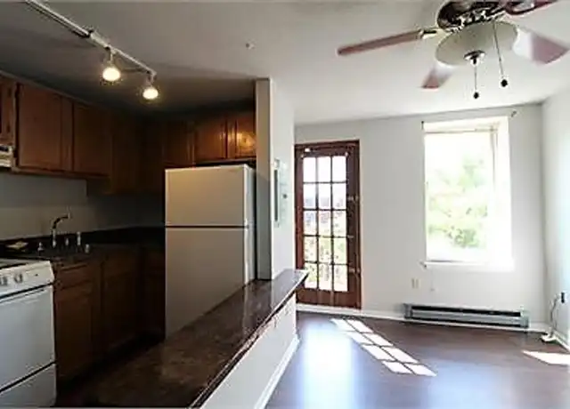 Property at 614 Armandale St Unit AD 10, Pittsburgh, PA, 15212, 2 beds, 1 bath, [object Object]