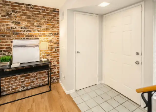 Property at 14314 NE 7th Pl Apt 1, Bellevue, WA, 98007, 2 beds, 1.5 baths, [object Object]