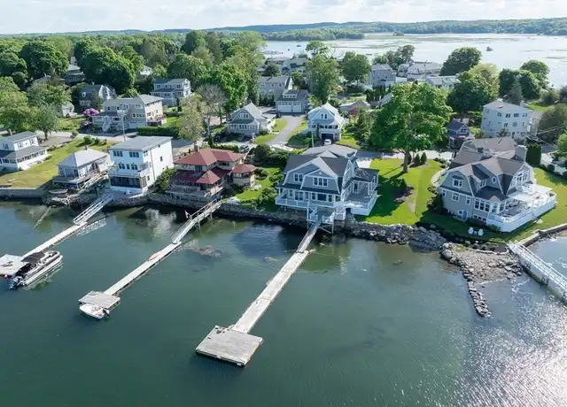 Property at 8 Riverside Rd, Gloucester, MA, 01930, 4 beds, 3 baths, [object Object]
