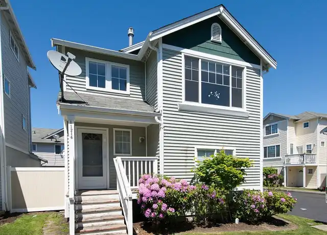 Property at 11216 3rd Ave E, Tacoma, WA, 98445, 3 beds, 2 baths, [object Object]
