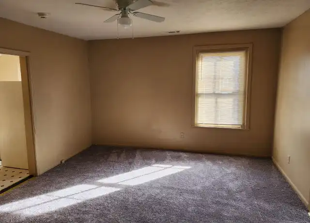 Property at 502 2nd Ave Unit 4, Columbus, GA, 31901, 1 bed, 1 bath, [object Object]