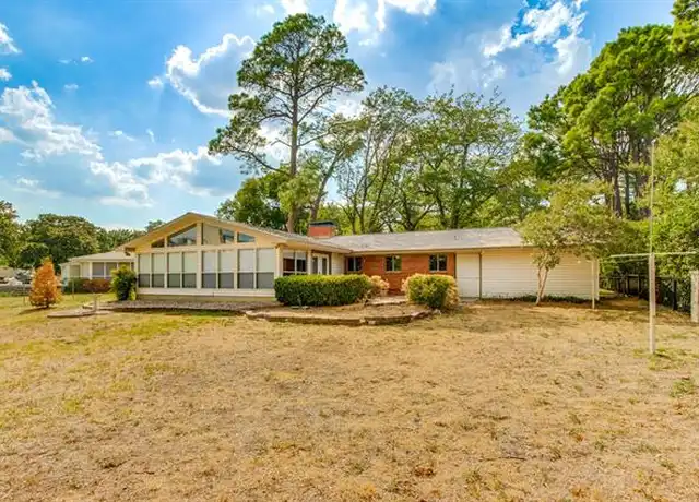 Property at 1822 Silverside Dr, Grapevine, TX, 76051, 3 beds, 2 baths, [object Object]