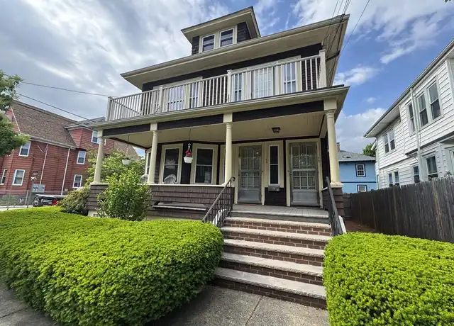 Property at 26 Emerald St Unit 0, Medford, MA, 02155, 2 beds, 1 bath, [object Object]