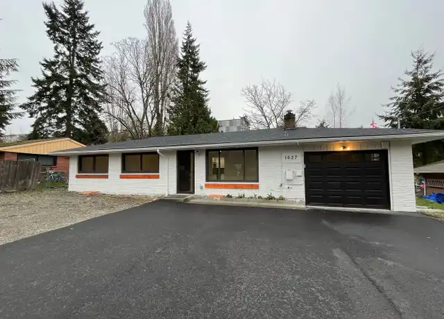 Property at 1627 S 223rd St, Des Moines, WA, 98198, 3 beds, 1 bath, [object Object]