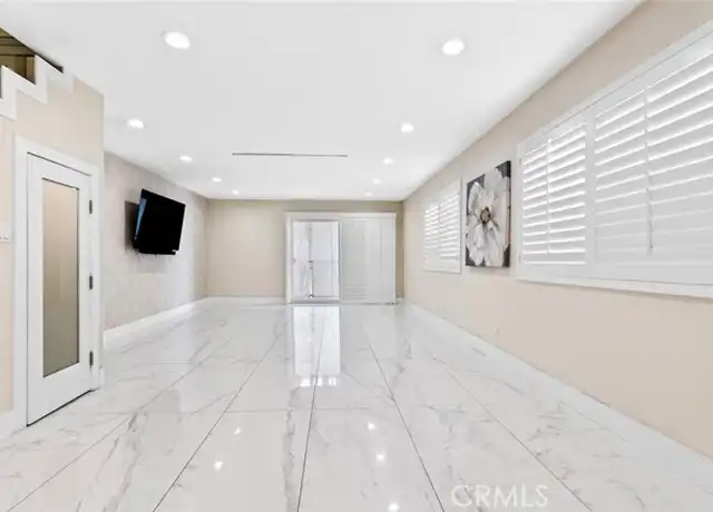 Property at 557 E San Jose Ave #8, Burbank, CA, 91501, 2 beds, 3 baths, [object Object]