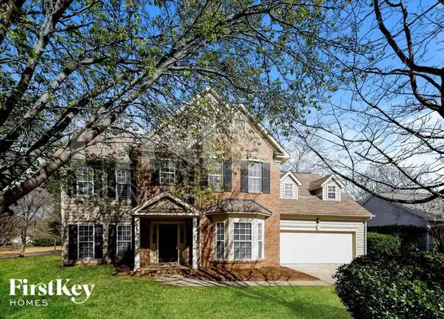 Property at 11207 Ridge Oak Dr, Charlotte, NC, 28273, 4 beds, 2 baths, [object Object]