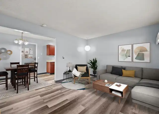 Property at 2925 Woodland Ave Unit 303E, Des Moines, IA, 50312, 1 bed, 1 bath, [object Object]