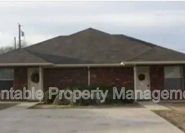 Property at 1104 Turkey Creek Ct Unit B, Bridgeport, TX, 76426, 2 beds, 2 baths, [object Object]