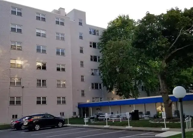 Property at 893 Farmington Ave Unit 6I, West Hartford, CT, 06119, 1 bed, 1 bath, [object Object]