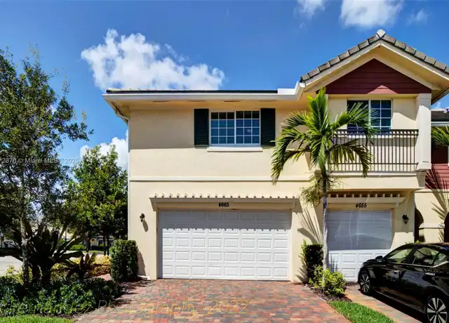 Property at 4665 Windmill Ln #4665, Pompano Beach, FL, 33328, 3 beds, 2.5 baths, [object Object]