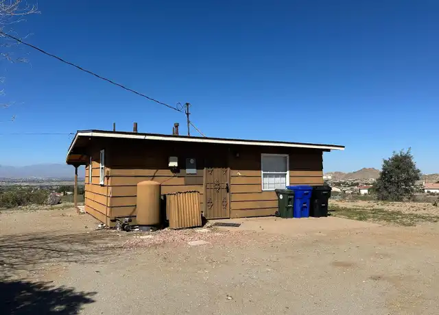 Property at 16510 Sylvan Rd, Apple Valley, CA, 92307, 1 bed, 1 bath, [object Object]